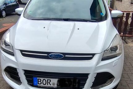 Ford Kuga 123.000 km 9.699 &euro; Borken 46325