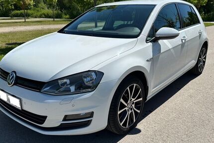 VW Golf 151.010 km 9.200 € Stulln 92551