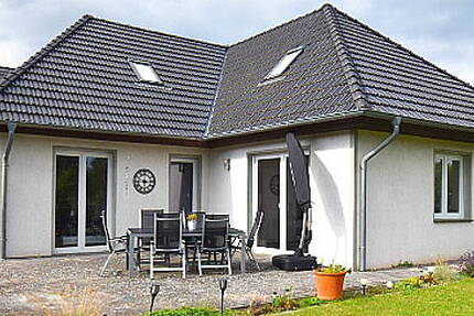 Haus Osterburg (Altmark) Storbeck - 1 Zimmer, 394 m&sup2;, 390.000&euro; | Angebot:23980053