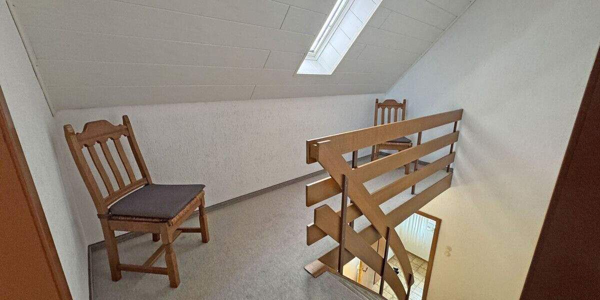 Einfamilienhaus Voerde Spellen - 5 Zimmer, 95 m&sup2;, 420.000&euro; | Angebot:24040118