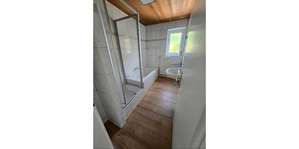 Mehrfamilienhaus, Wohnhaus Schnaittenbach - 6 Zimmer, 193 m&sup2;, 366.000&euro; | Angebot:27024453