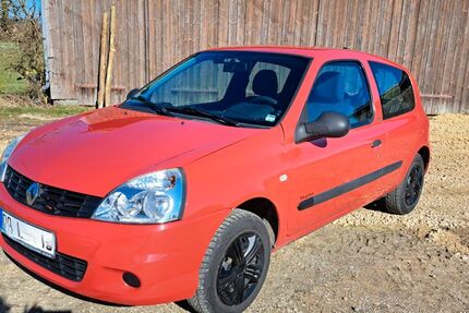 Renault Clio 157.000 km 2.450 &euro; Riedlingen 88499