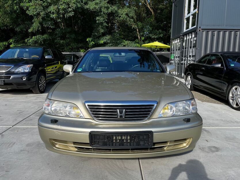 Honda Legend 290.000 km 1.800 € Blankenfelde-Mahlow 15827