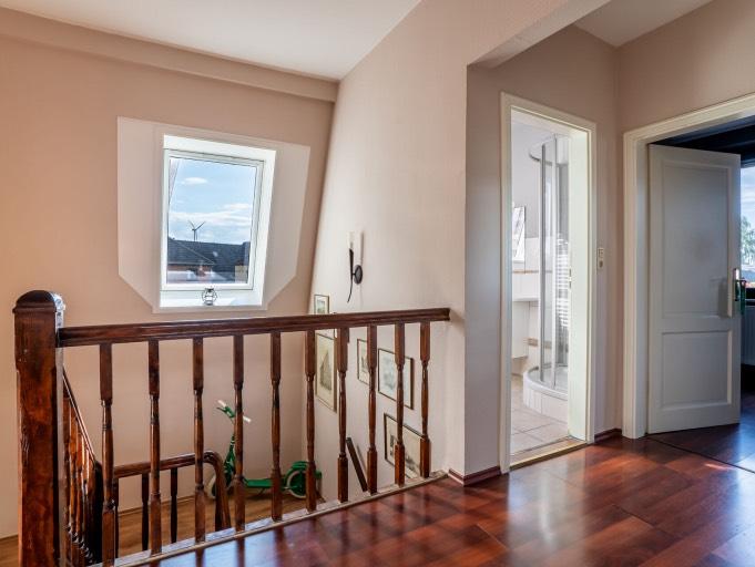 Doppelhaushälfte Achim - 5 Zimmer, 155 m&sup2;, 1.700&euro; | Angebot:26269279