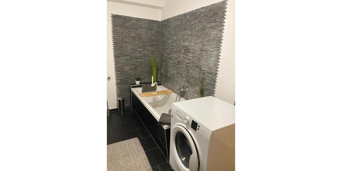 Erdgeschoßwohnung Brigachtal - 5 Zimmer, 120 m&sup2;, 300.000&euro; | Angebot:26909182