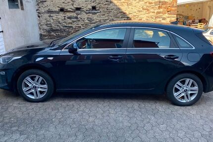 Kia ceed / Ceed 94.000 km 13.500 &euro; Gamlen 56761