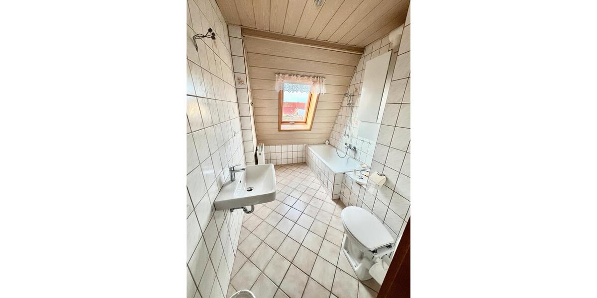 Etagenwohnung Gräfenhainichen - 2 Zimmer, 50 m&sup2;, 360&euro; | Angebot:25684979