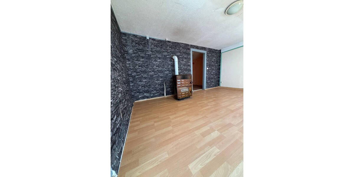 Mehrfamilienhaus, Wohnhaus Zörbig Mößlitz - 1 Zimmer, 294 m&sup2;, 1.200&euro; | Angebot:26257550