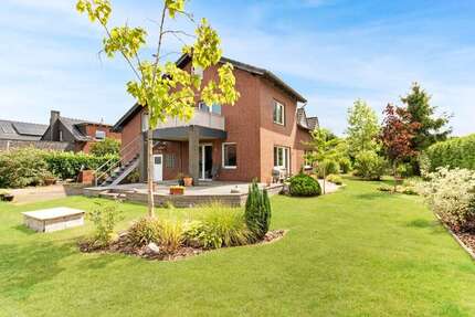 Haus zum Kaufen in Lüdinghausen 599.000 € 210 m² 6 zimmer