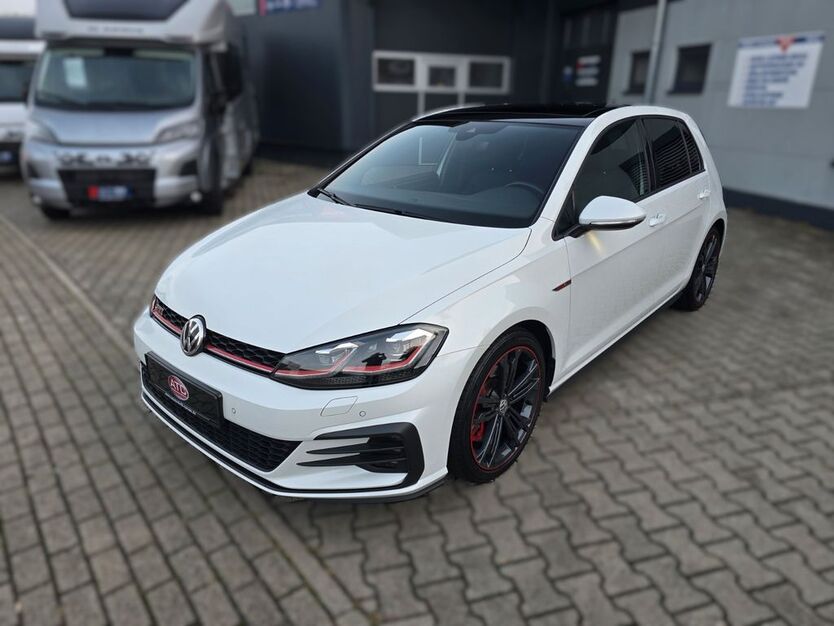 VW Golf 94.932 km 24.990 € Sandhausen 69207