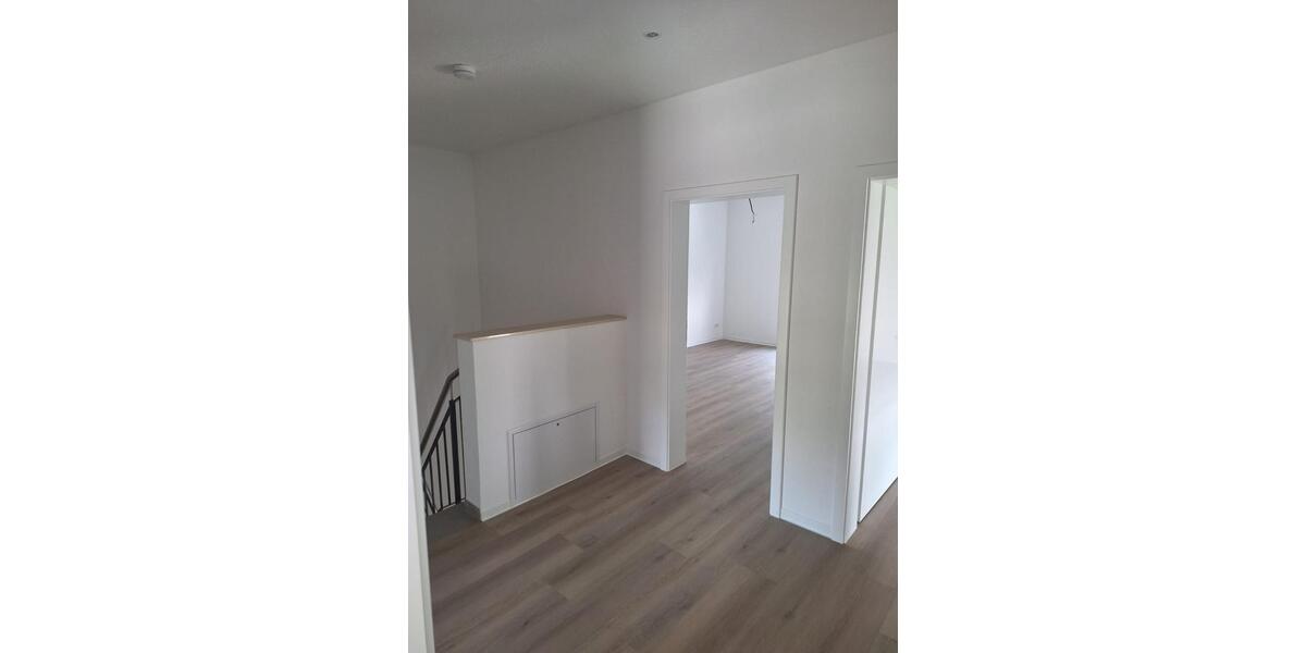 Doppelhaushälfte Großräschen - 5 Zimmer, 143 m&sup2;, 1.400&euro; | Angebot:27585088