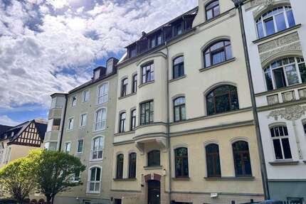 Wohnung zum Mieten in Plauen 700 € 111.06 m²