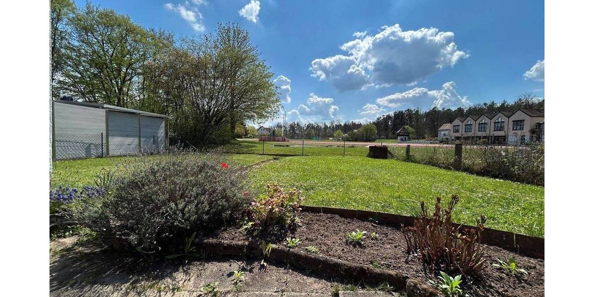 Doppelhaushälfte Herzogenaurach - 6 Zimmer, 104 m&sup2;, 394.000&euro; | Angebot:26583808