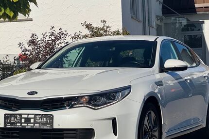 Kia Optima 126.009 km 14.980 &euro; Walddorfhäslach (bei Stuttgart) 72141