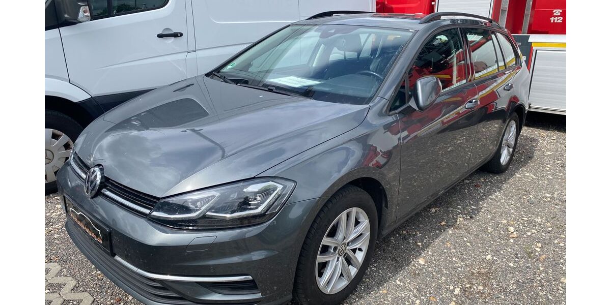 VW Golf 129.089 km 13.990 &euro; Leipzig 04178
