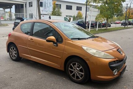 Peugeot 207 146.000 km 1.250 € münchen 81241