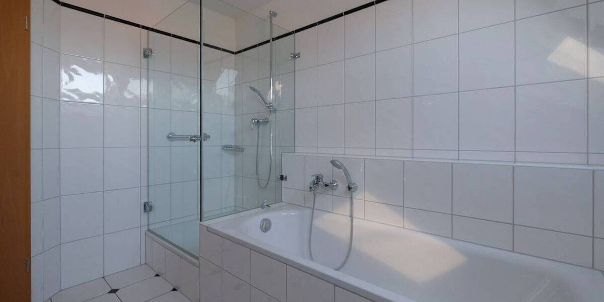 Etagenwohnung Gottmadingen - 3 Zimmer, 82 m&sup2;, 299.000&euro; | Angebot:26064550