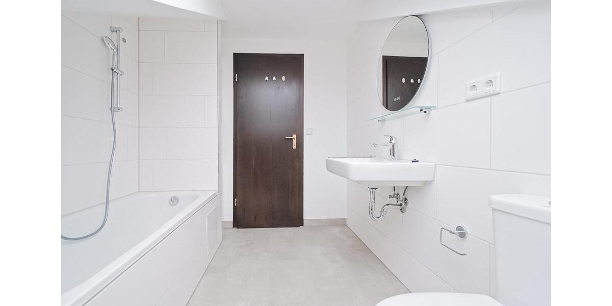 Dachgeschoßwohnung Nürnberg Eibach - 2.5 Zimmer, 58 m&sup2;, 650&euro; | Angebot:25451170