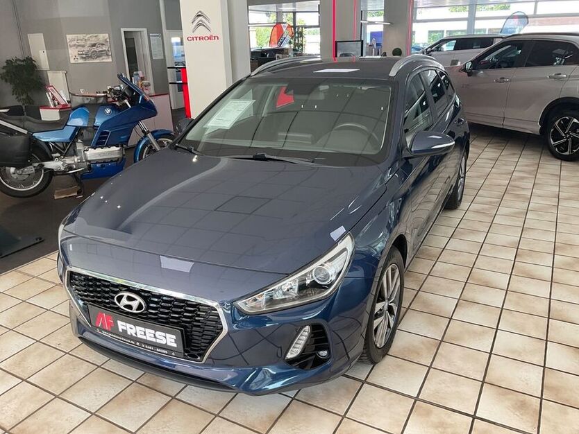 i30