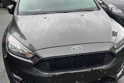 Ford Focus 100.000 km 7.800 &euro; Greifenstein 35753