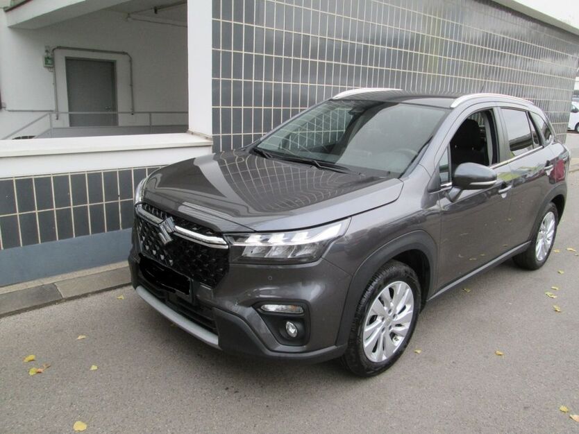 Suzuki (SX4) S-Cross 6.495 km 21.750 € Perlesreut 94157