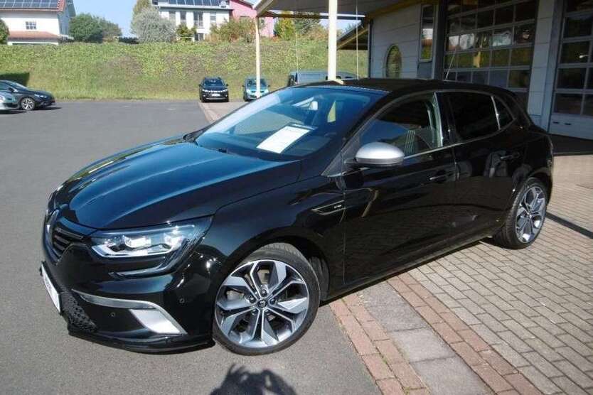 Renault Megane 17.200 km 15.250 € Eiterfeld 36132
