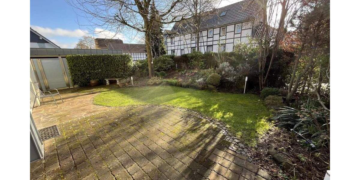Einfamilienhaus Burscheid - 6 Zimmer, 157 m&sup2;, 759.000&euro; | Angebot:25409662