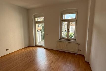 Wohnung Zwickau - 5 Zimmer, 118 m&sup2;, 699&euro; | Angebot:25756475