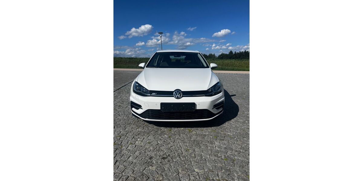 VW Golf 79.696 km 17.000 &euro; Eging am See 94535