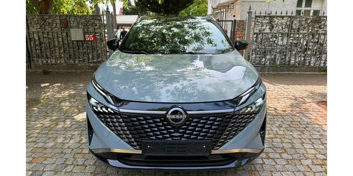 Nissan Qashqai 18.237 km 27.499 &euro; Berlin 12357