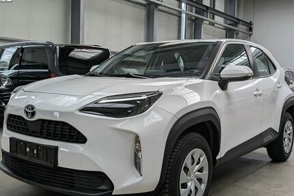 Toyota Yaris Cross 42.180 km 19.900 &euro; Potsdam 14480
