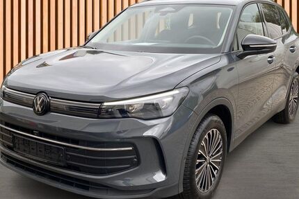 VW Tiguan 25.349 km 31.350 &euro; Dresden 01328