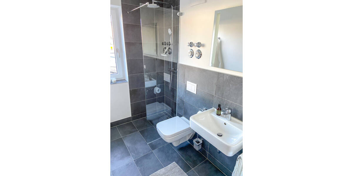 Etagenwohnung Nürnberg Gaismannshof - 4 Zimmer, 95 m&sup2;, 1.398&euro; | Angebot:26741224