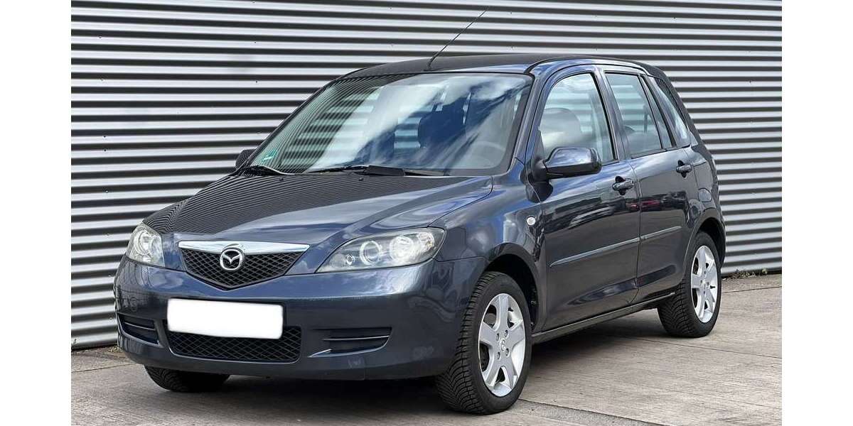 Mazda 2 172.000 km 2.345 &euro; Rüsselsheim am Main 65428