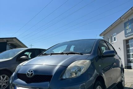 Toyota Yaris 75.600 km 5.000 &euro; Reute 79276