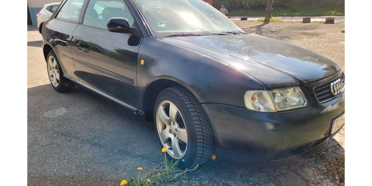 Audi A3 218.000 km 1.999 &euro; Tuttlingen 78532