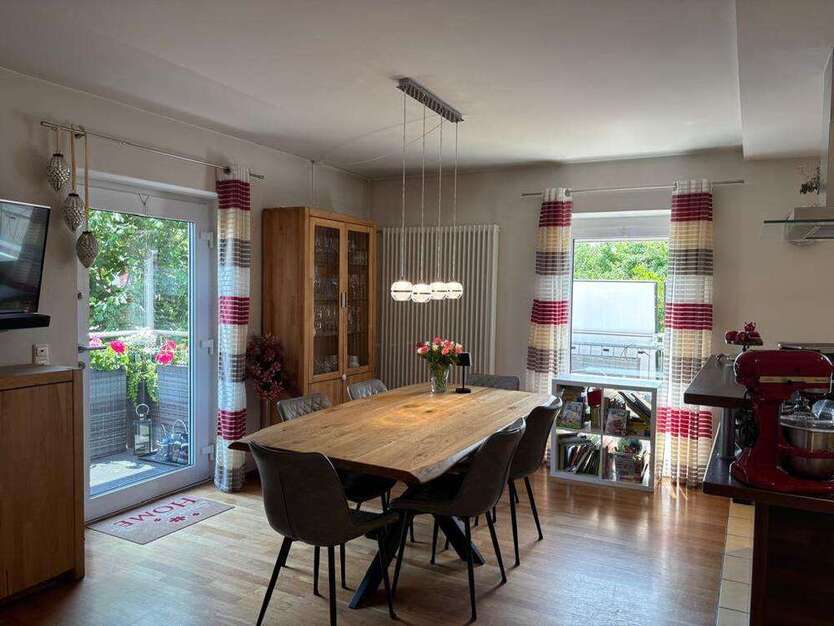 Haus zum Kaufen in Burglengenfeld 537.000 € 205.7 m²