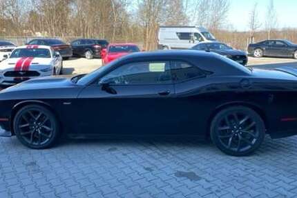 Dodge Challenger 60.000 km 29.799 &euro; Gersthofen 86368