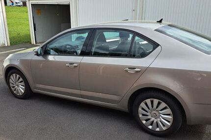 Skoda Octavia 111.181 km 14.900 &euro; Schönwald 95173