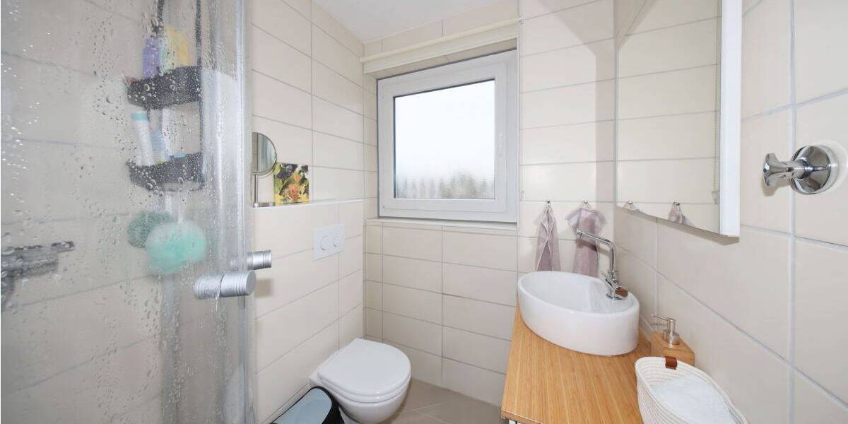 Etagenwohnung Wilhelmshaven Neuende - 4 Zimmer, 94 m&sup2;, 198.000&euro; | Angebot:26825653