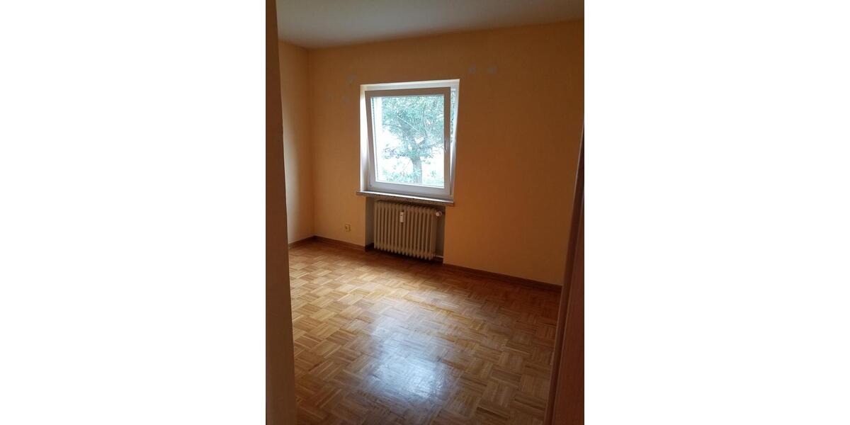 Erdgeschoßwohnung Dautphetal - 4 Zimmer, 140 m&sup2;, 1.090&euro; | Angebot:26096714