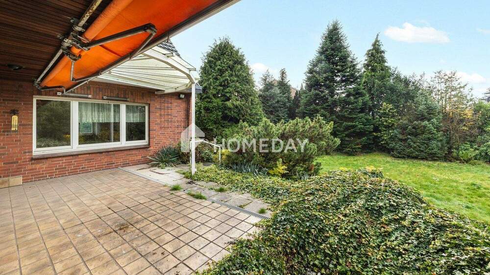 Einfamilienhaus Dinslaken Hiesfeld - 7 Zimmer, 220 m&sup2;, 499.000&euro; | Angebot:25357933