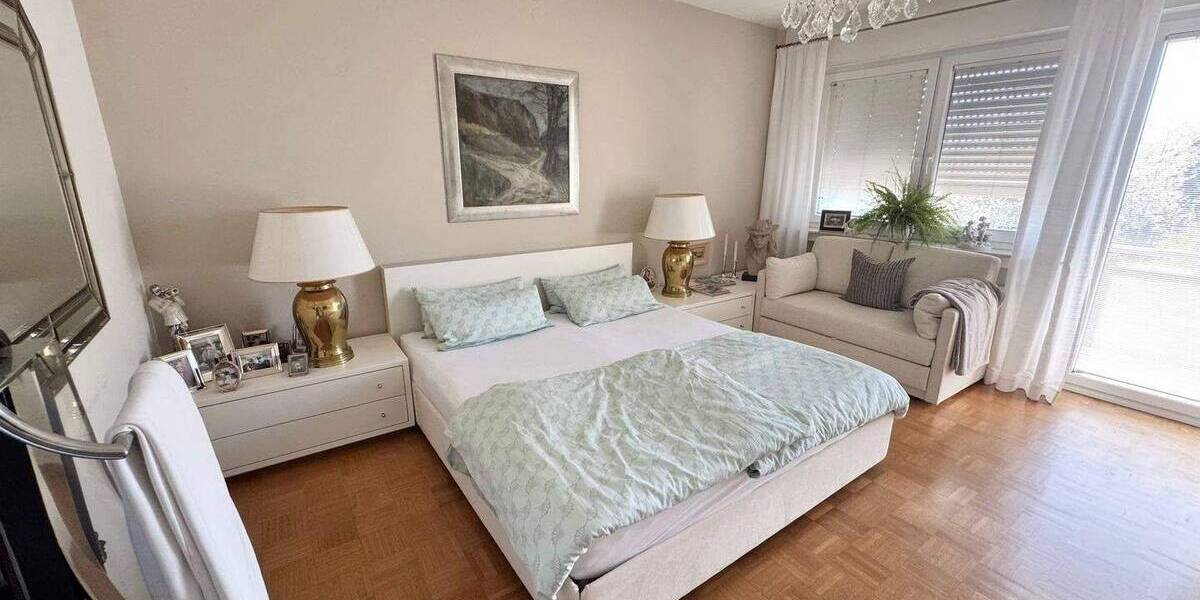 Einfamilienhaus Cadolzburg - 6 Zimmer, 217 m&sup2;, 1.950&euro; | Angebot:26908578