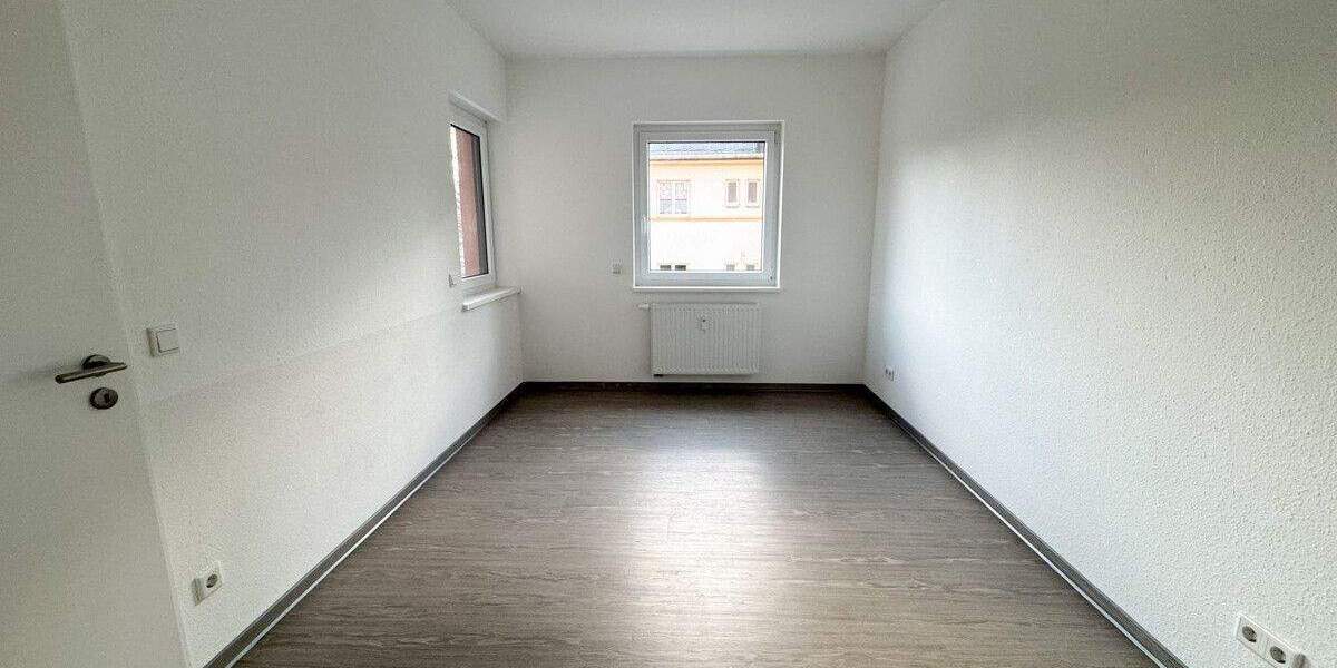 Etagenwohnung Aue-Bad Schlema Bad Schlema - 2 Zimmer, 59 m&sup2;, 590&euro; | Angebot:25688252