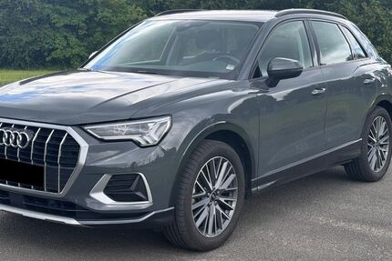 Audi Q3 49.000 km 20.900 &euro; Karben 61184