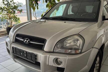 Hyundai TUCSON 259.000 km 2.480 &euro; Bardowick 21357