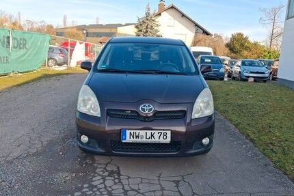 Toyota Corolla Verso 244.000 km 3.300 &euro; Neustadt/Wstr. 67433