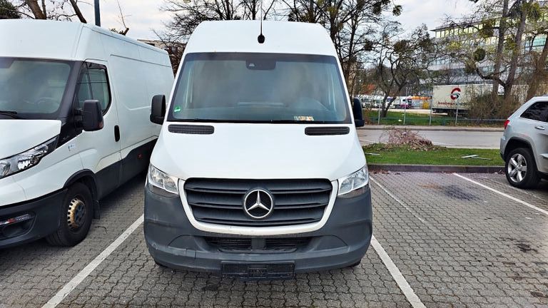 Mercedes-Benz Sprinter 555.000 km 9.500 &euro; München 80333