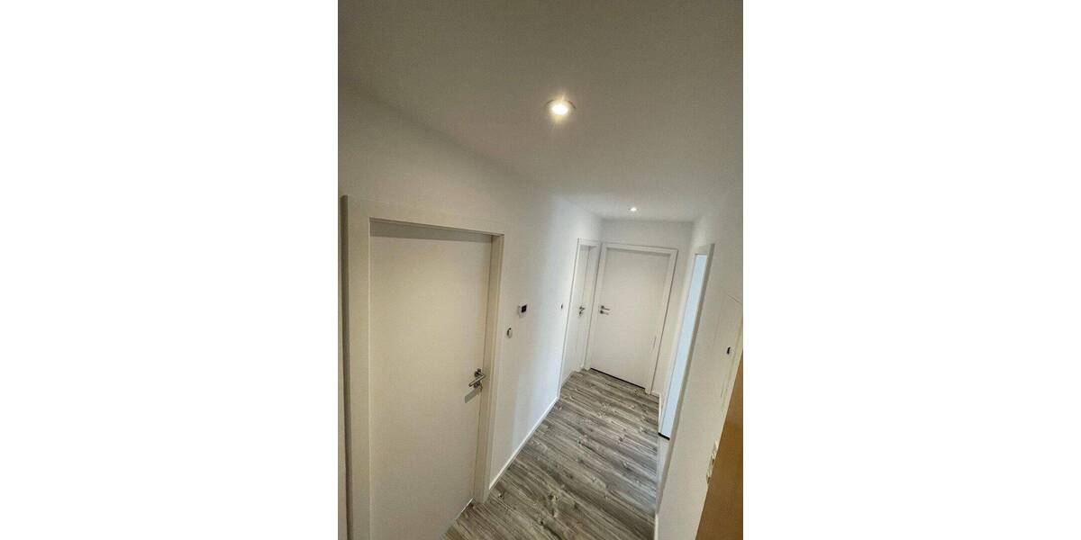 Etagenwohnung Braunschweig Kralenriede - 2 Zimmer, 50 m&sup2;, 558&euro; | Angebot:26876804