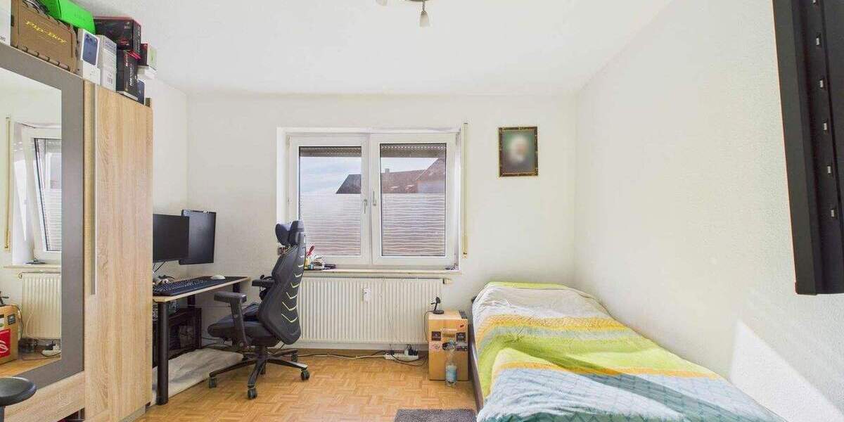 Etagenwohnung Bretten - 4 Zimmer, 79 m&sup2;, 285.000&euro; | Angebot:24765778